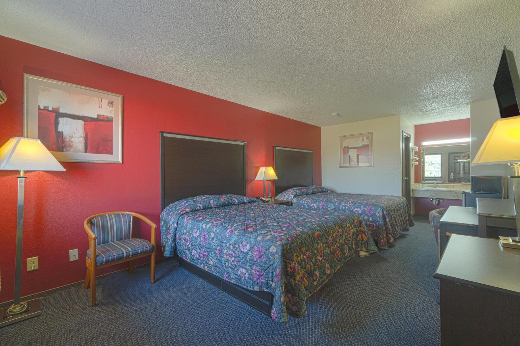 Regency Inn & Suites By Oyo Bay City Tx Экстерьер фото